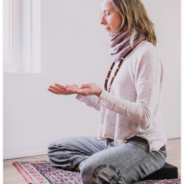 parijata-yoga-sitting-meditation parijata-yoga-sitting-meditation